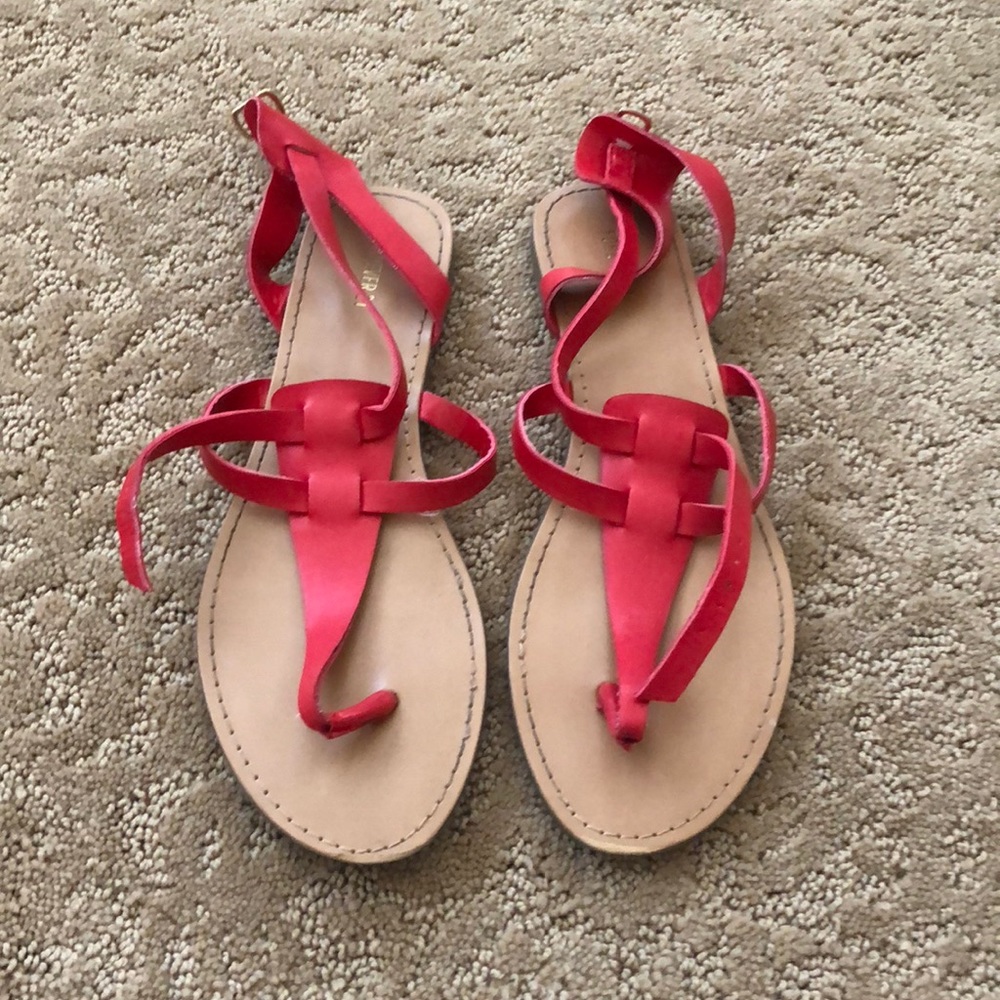 red sandles
